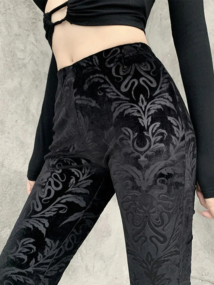 Gothic-velvet-pants_1.webp
