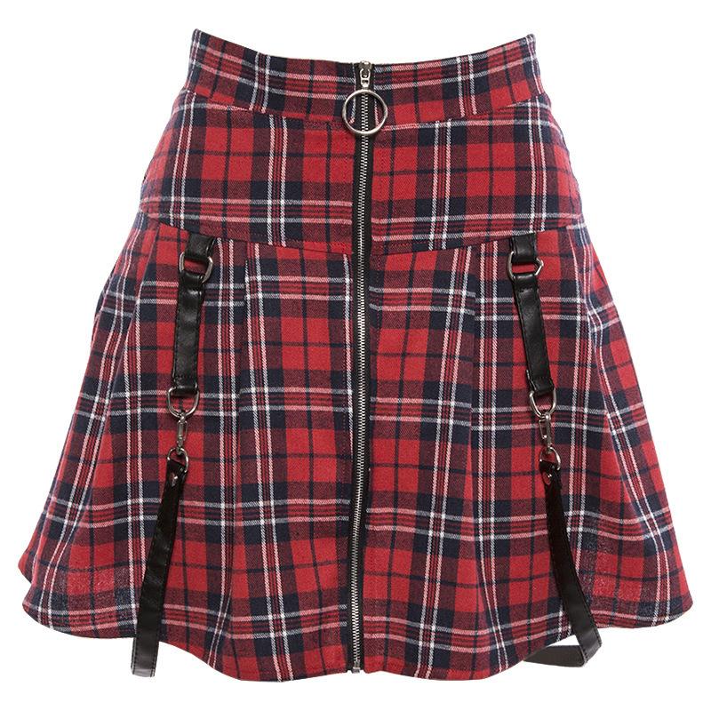 casual-plaid-skirt-998687.jpg