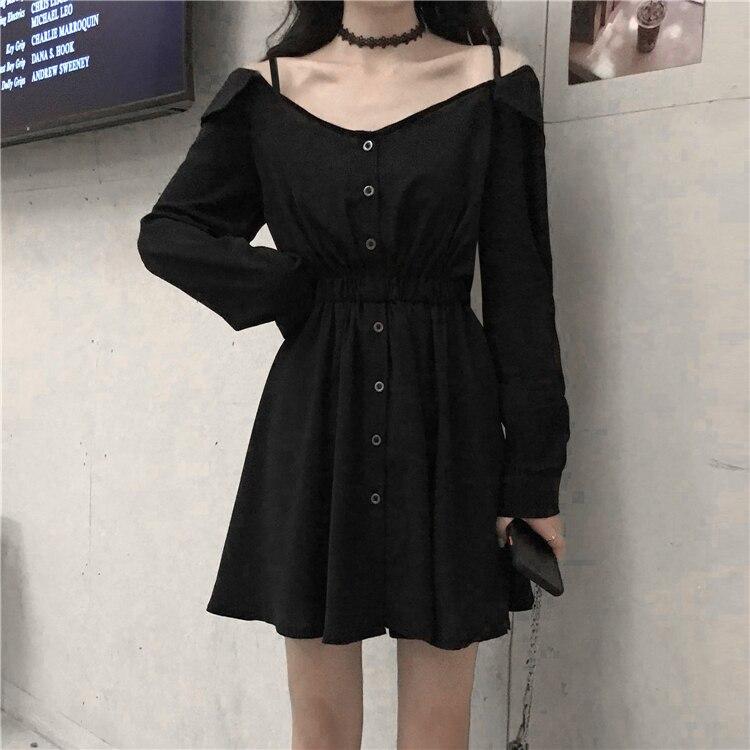 long-sleeve-collar-dress-981399.jpg
